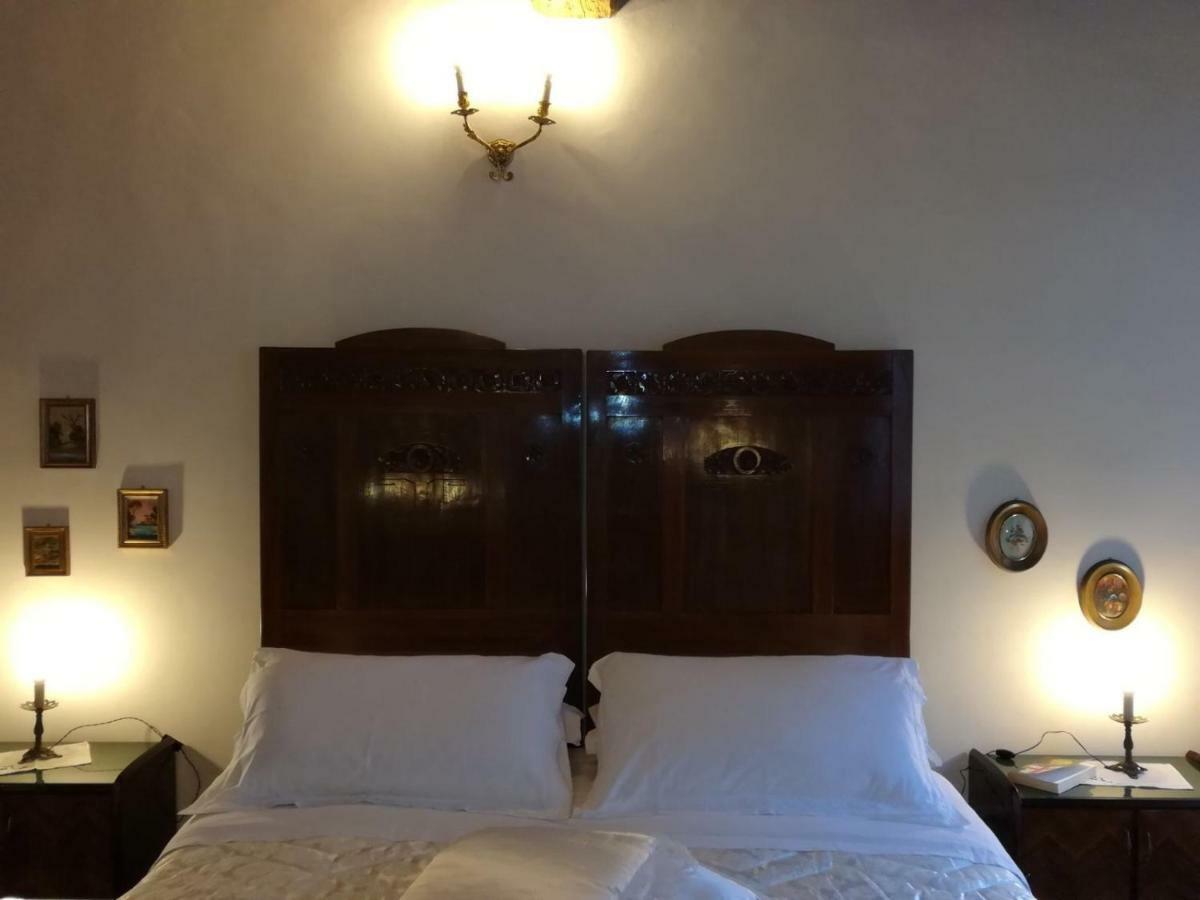 蒙特瓦尔基La Casa Di Luigi公寓 外观 照片